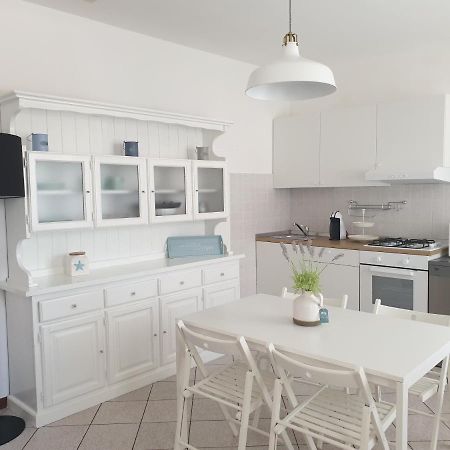 Apartament La Casa Di Mattia Pula Zewnętrze zdjęcie