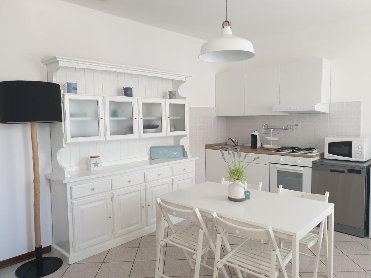 Apartament La Casa Di Mattia Pula Zewnętrze zdjęcie